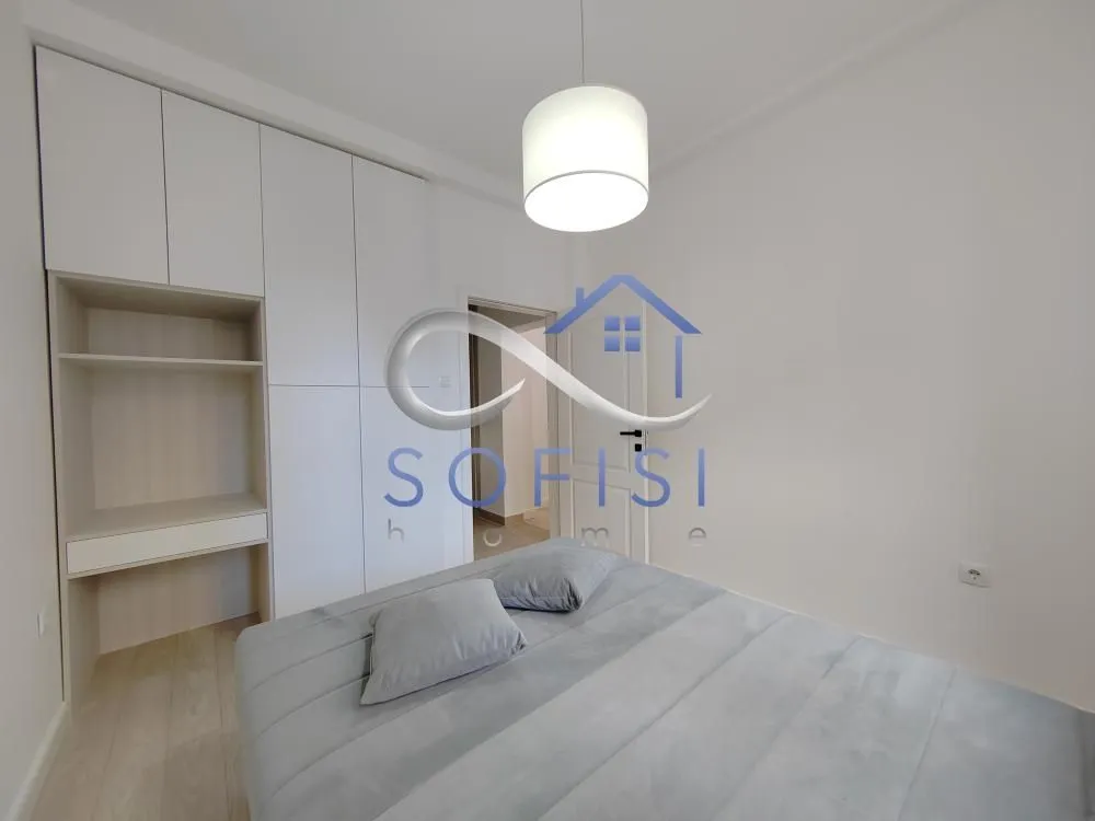 Izdavanje, trosoban stan, 70m², Centar, Novi Sad