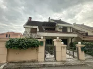 Izdavanje, kuća, 300m², Gorica C, Podgorica