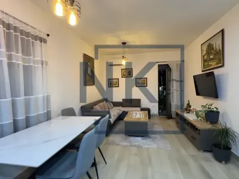 Prodaja, dvosoban stan, 62m², Stari Aerodrom, Podgorica - image 3