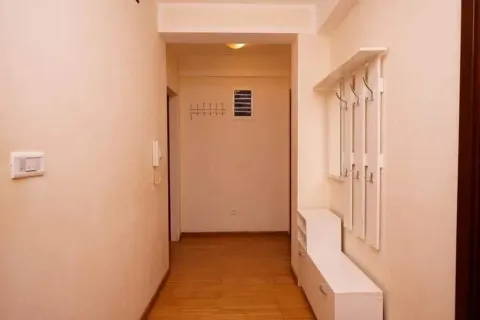 Sale, three bedroom apartment, 76m², Budva, Crna Gora - image 9