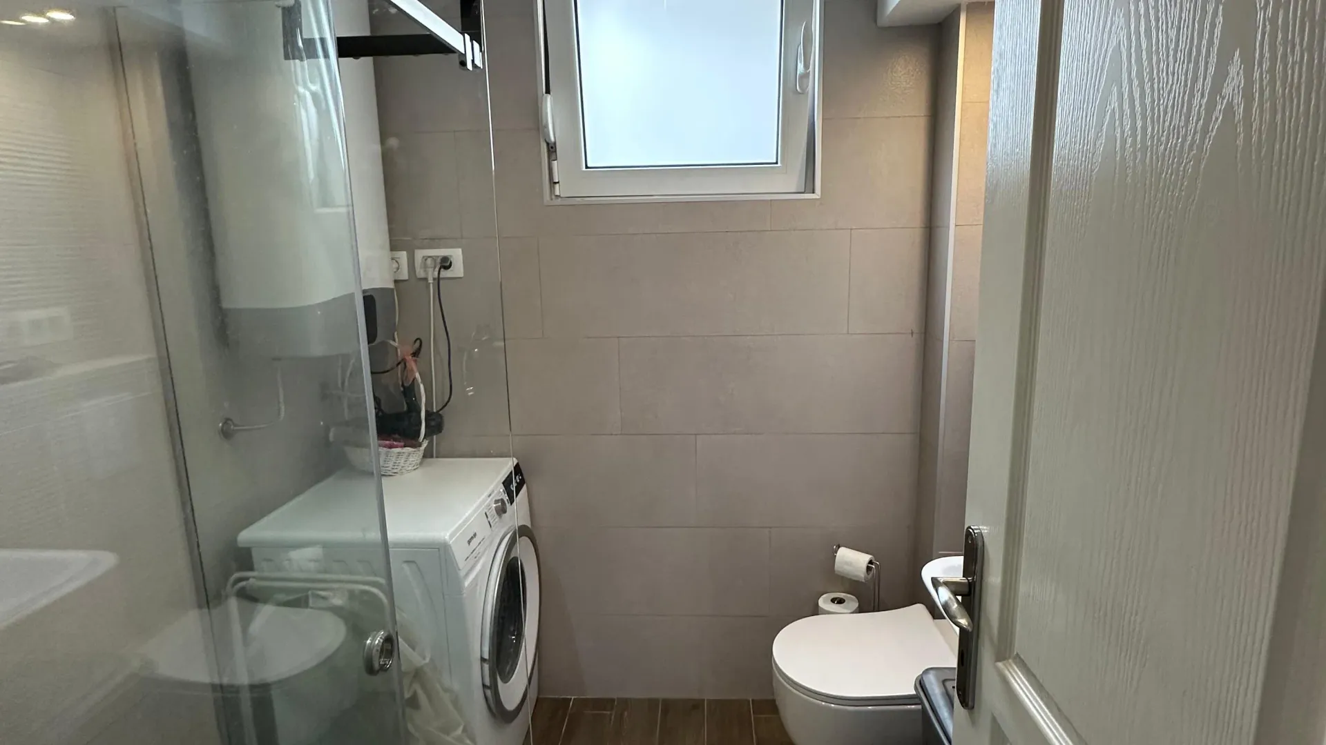 Prodaja, trosoban stan, 105m², Makedonsko naselje, Bar