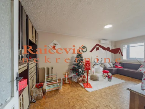 Prodaja, dvosoban stan, 67m², Novi Beograd Blok 61, Novi Beograd Sve Podlokacije - image 2