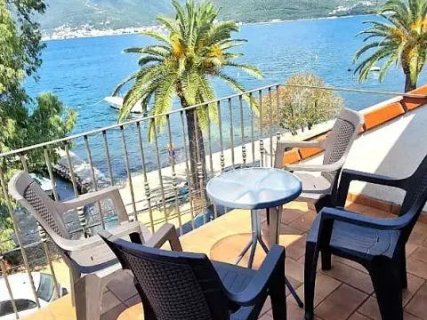 Izdavanje, stan, 80m², Tivat, Crna Gora - image 4