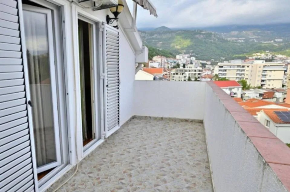 Sale, three bedroom apartment, 83m², Centar, Budva