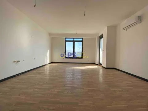 Prodaja, dvosoban stan, 68m², Podgorica, Crna Gora - image 4