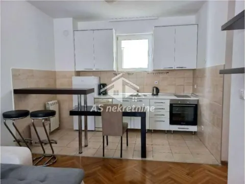 Izdavanje, stan, 56m², Crveni Krst, Beograd - image 4