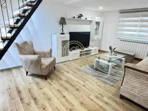 Stan in Južni Bulevar