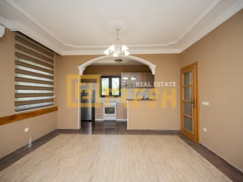 Izdavanje, kuća, 150m², Gornja Gorica, Podgorica - image 4