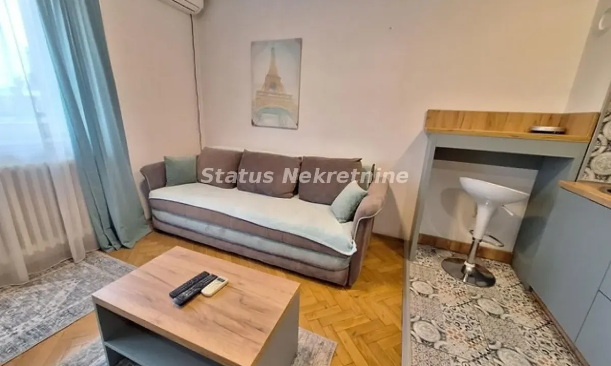 Izdavanje, garsonjera, 28m², Podbara, Novi Sad Sve Podlokacije