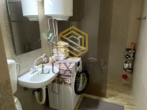 Izdavanje, dvosoban stan, 80m², Zabjelo, Podgorica - image 11