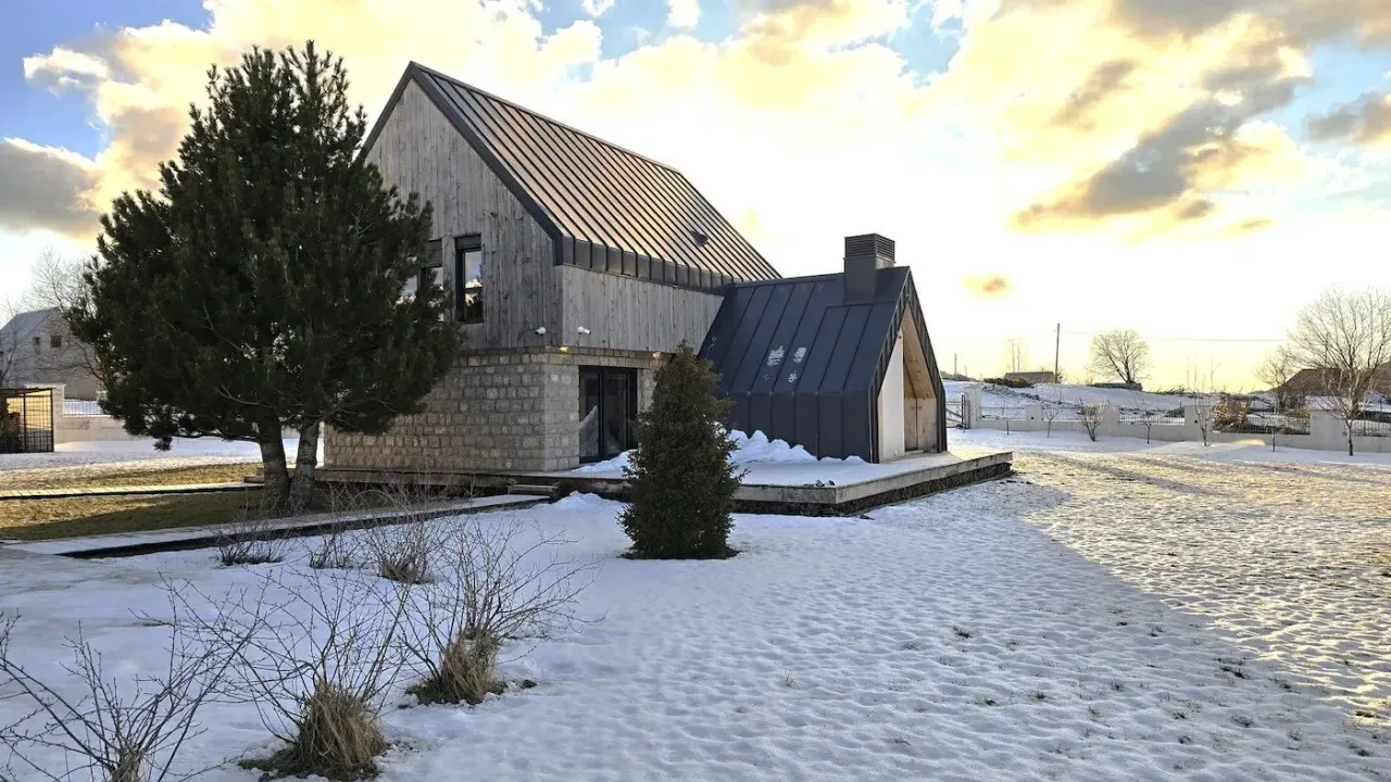 Prodaja, kuća, 204m², Podgorica, Crna Gora