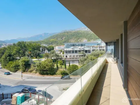 Prodaja, dvosoban stan, 70m², Rafailovići, Budva - image 9