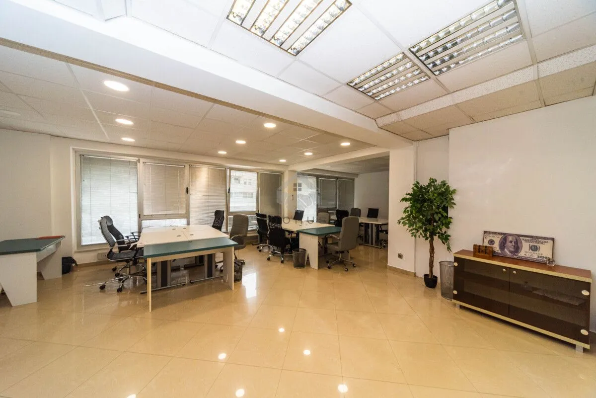 Rent, office space, 130m², Preko Morače, Podgorica