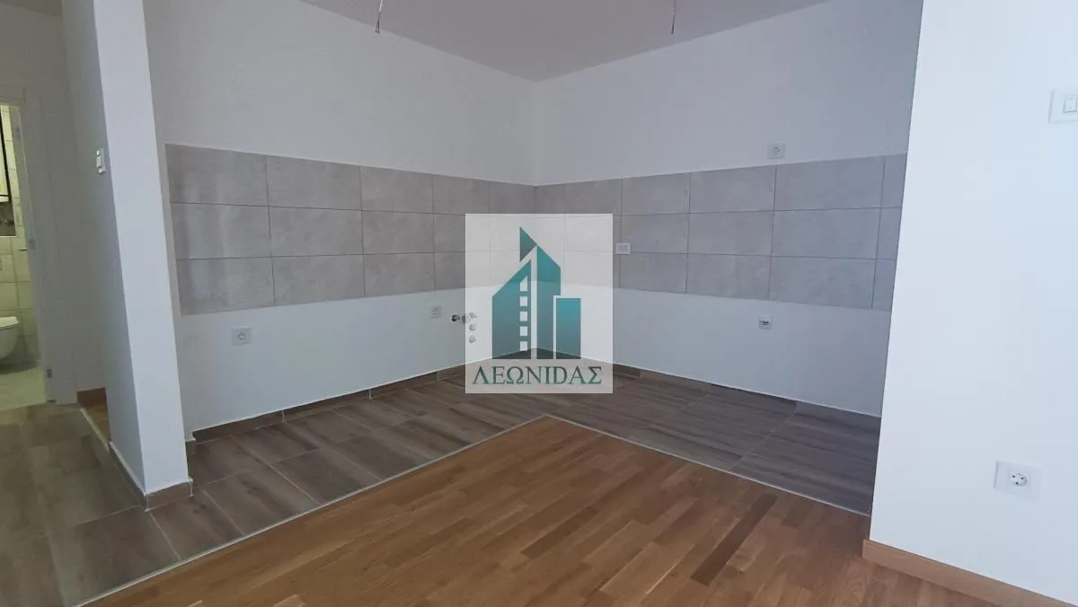 Prodaja, četvorosoban stan, 79m², Medijana, Niš