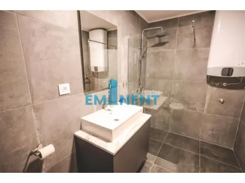 Prodaja, kuća, 200m², Surčin, Beograd - image 11