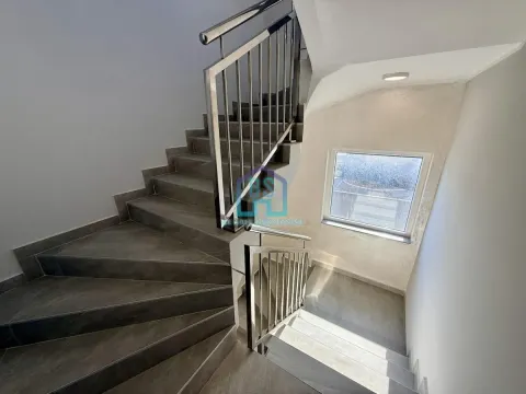 Sale, three bedroom apartment, 72m², Alibegovac, Petrovaradin - image 18