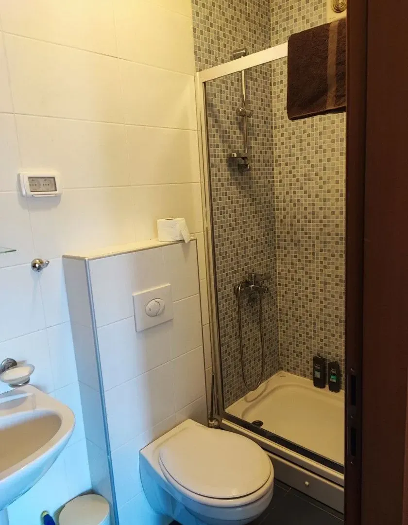 Izdavanje, dvosoban stan, 75m², City Kvart, Podgorica