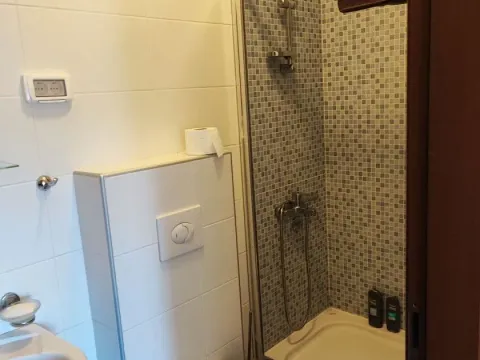 Izdavanje, dvosoban stan, 75m², City Kvart, Podgorica - image 8