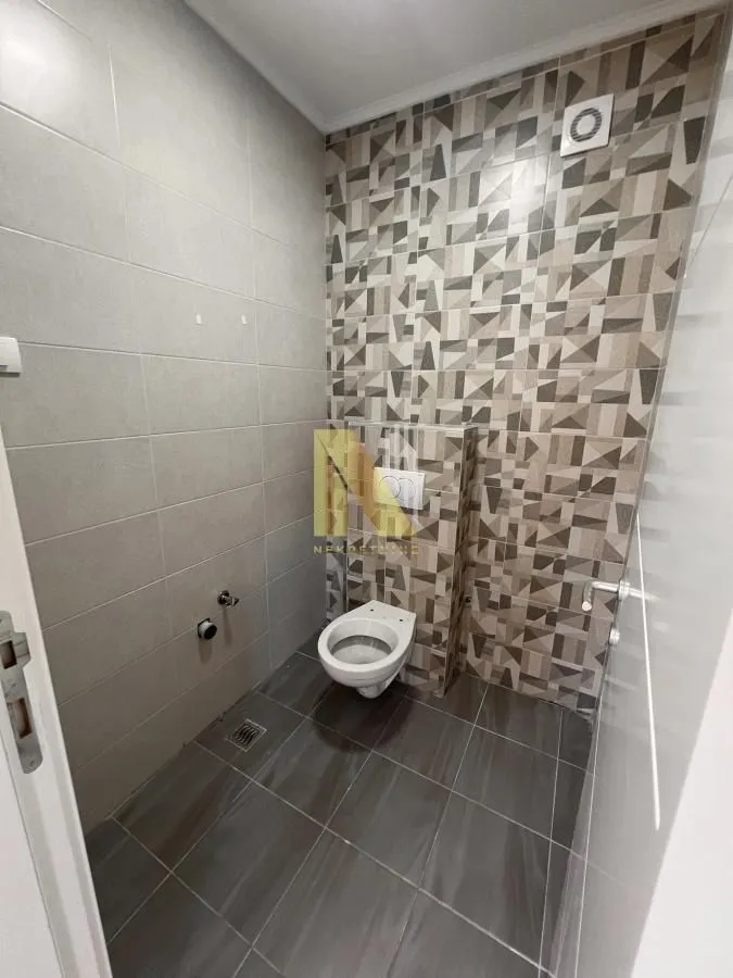 Prodaja, trosoban stan, 74m², Veternička rampa, Novi Sad Sve Podlokacije