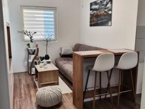 Prodaja, jednosoban stan, 30m², Adice, Novi Sad Sve Podlokacije - image 1