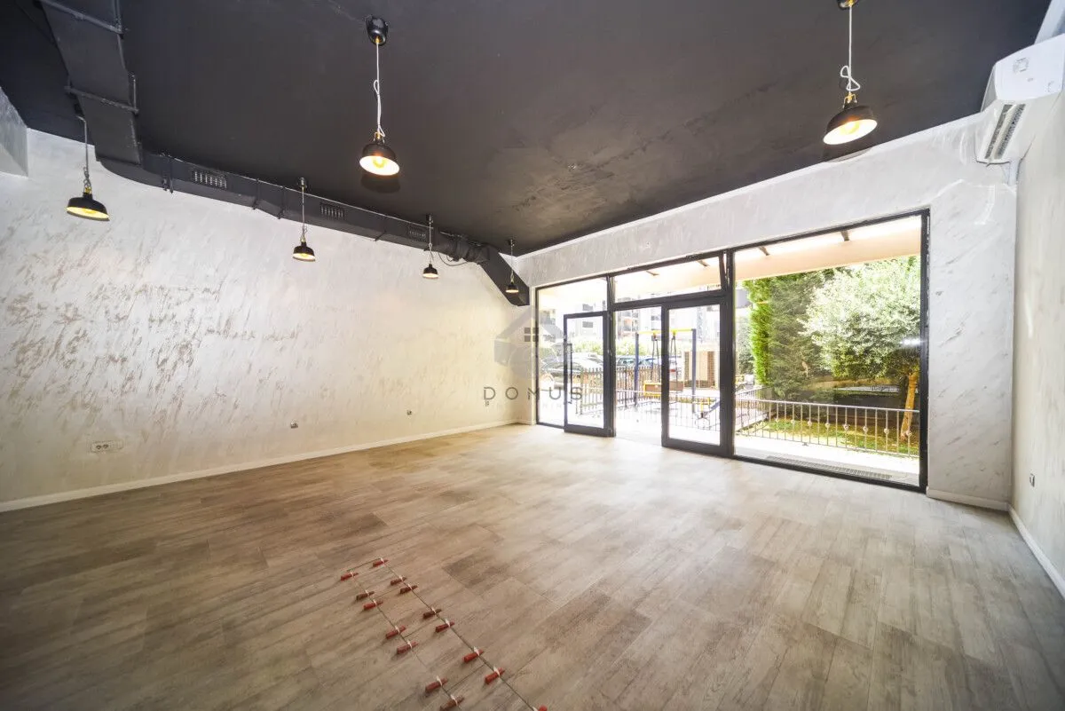 Rent, office space, 45m², City Kvart, Podgorica