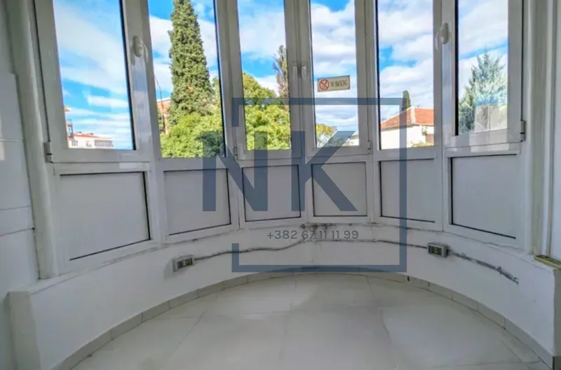 Rent, office space, 42m², Ljubović, Podgorica