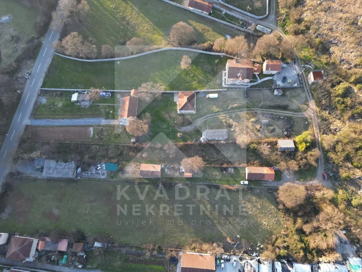 Prodaja, plac, 1996m², Mareza, Podgorica