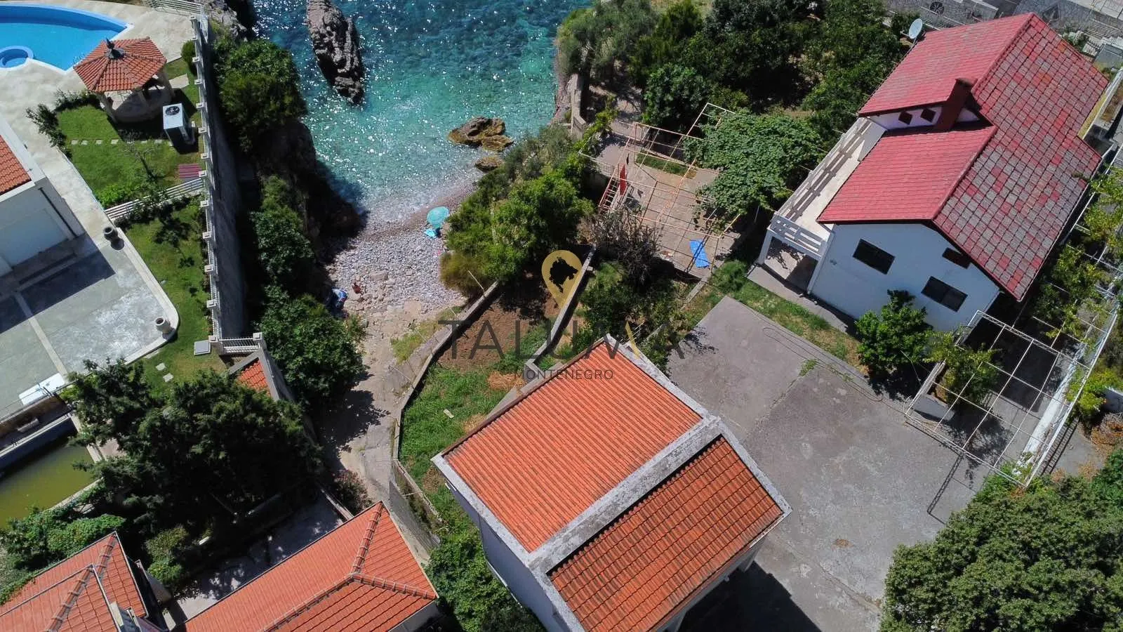 Prodaja, kuća, 324m², Dobre Vode, Bar