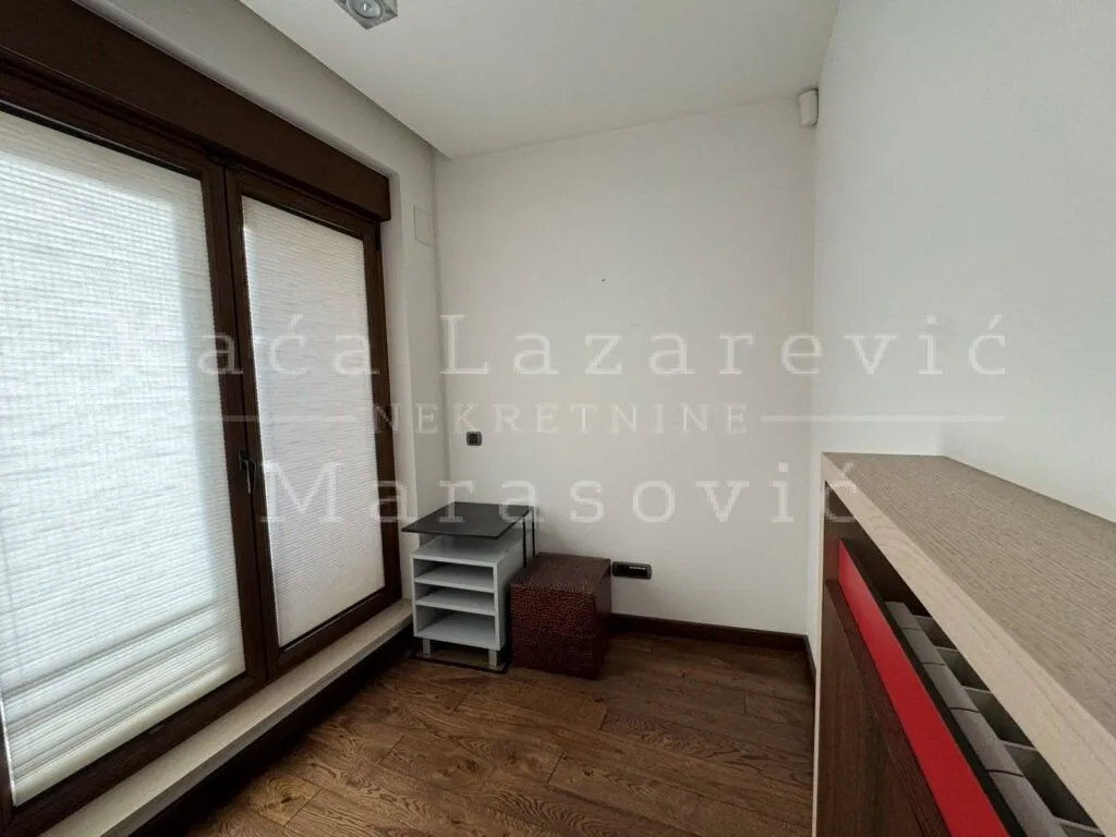 Sale, apartment, 174m², Vračar Hram, Vračar Sve Podlokacije
