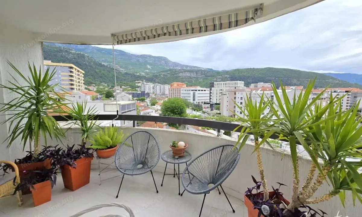 Sale, one bedroom apartment, 76m², Dubovica, Budva
