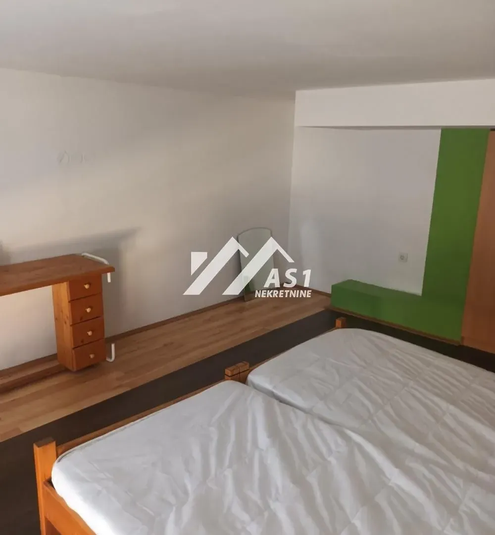 Izdavanje, jednosoban stan, 39m², Detelinara, Novi Sad Sve Podlokacije