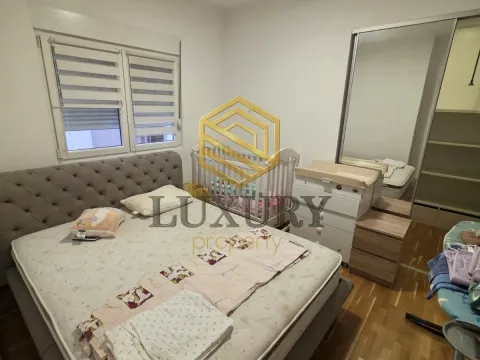 Izdavanje, dvosoban stan, 72m², Blok 9, Podgorica - image 10