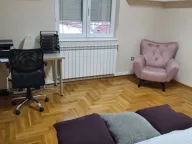 Izdavanje, kuća, 270m², Mirijevo 1, Mirijevo Sve Podlokacije - image 6