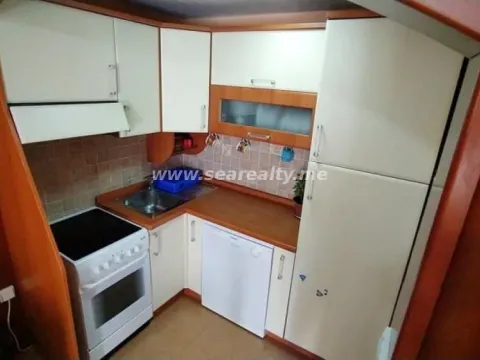 Sale, two bedroom apartment, 95m², Sveti Stefan, Budva - image 10