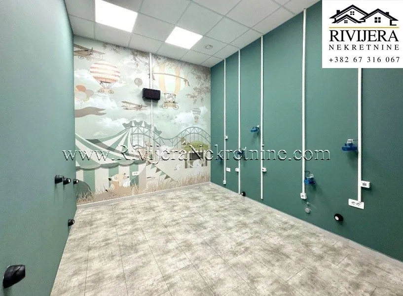Sale, office space, 67m², Dobrota, Kotor