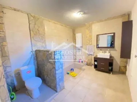 Prodaja, kuća, 214m², Centar, Smederevo - image 5