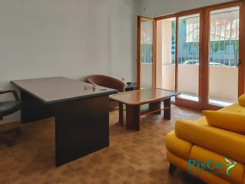 Izdavanje, dvosoban stan, 70m², Centar, Podgorica - image 8