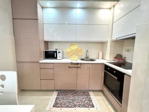 Izdavanje, jednosoban stan, 50m², City Kvart, Podgorica - image 5