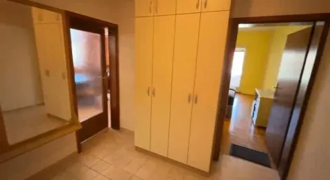 Prodaja, jednosoban stan, 62m², Ilino, Bar - image 3