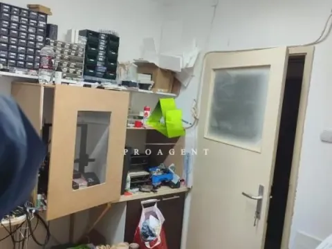 Prodaja, trosoban stan, 66m², Centar, Niš - image 3