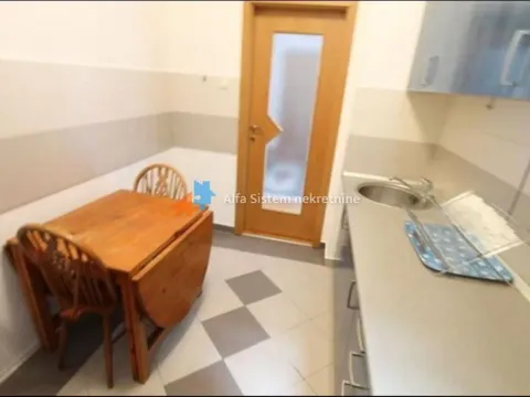 Izdavanje, dvosoban stan, 70m², Kalenić Pijaca, Vračar Sve Podlokacije - image 5