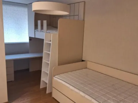 Izdavanje, trosoban stan, 79m², Stari Grad, Beograd - image 13