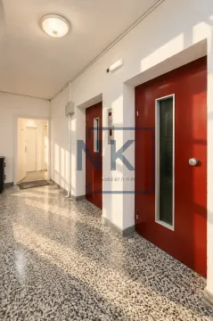 Prodaja, dvosoban stan, 68m², Drpe Mandića, Podgorica - image 13