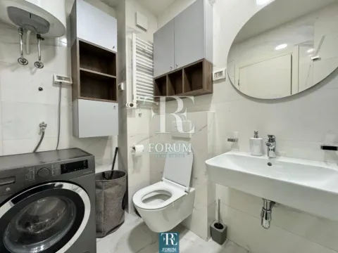 Izdavanje, jednosoban stan, 50m², Central Point, Podgorica - image 10