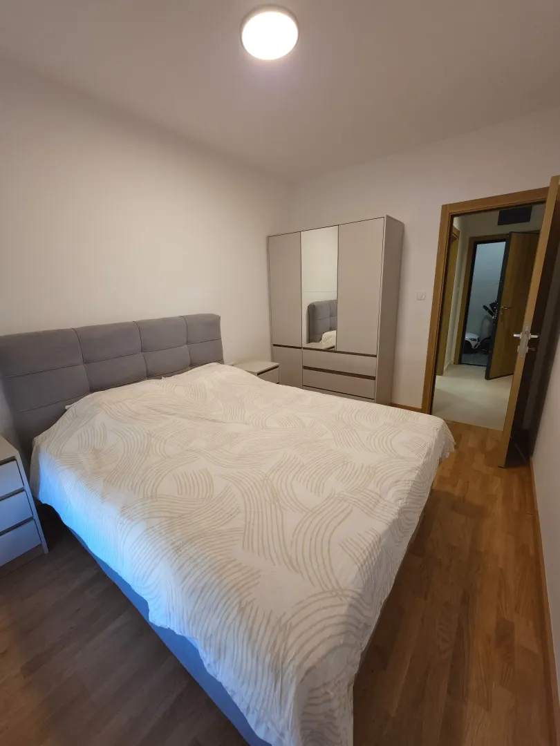 Izdavanje, jednosoban stan, 41m², Tološi, Podgorica