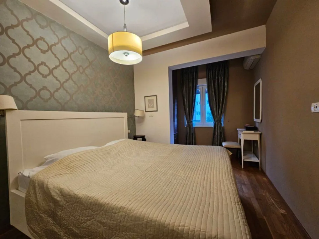 Izdavanje, dvosoban stan, 72m², City Kvart, Podgorica