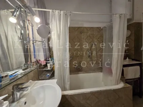 Sale, apartment, 122m², Vračar Sve Podlokacije, Beograd - image 10
