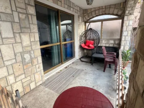 Izdavanje, dvosoban stan, 70m², Bjeliši, Bar - image 9