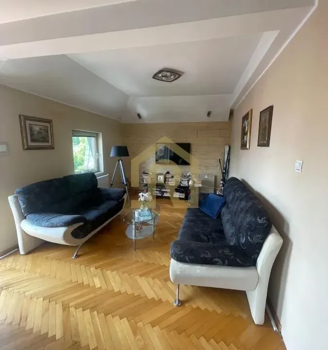 Prodaja, stan, 104m², Voždovac Sve Podlokacije, Beograd