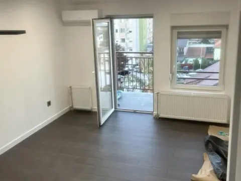 Sale, four bedroom apartment, 91m², Železnička Stanica, Novi Sad Sve Podlokacije